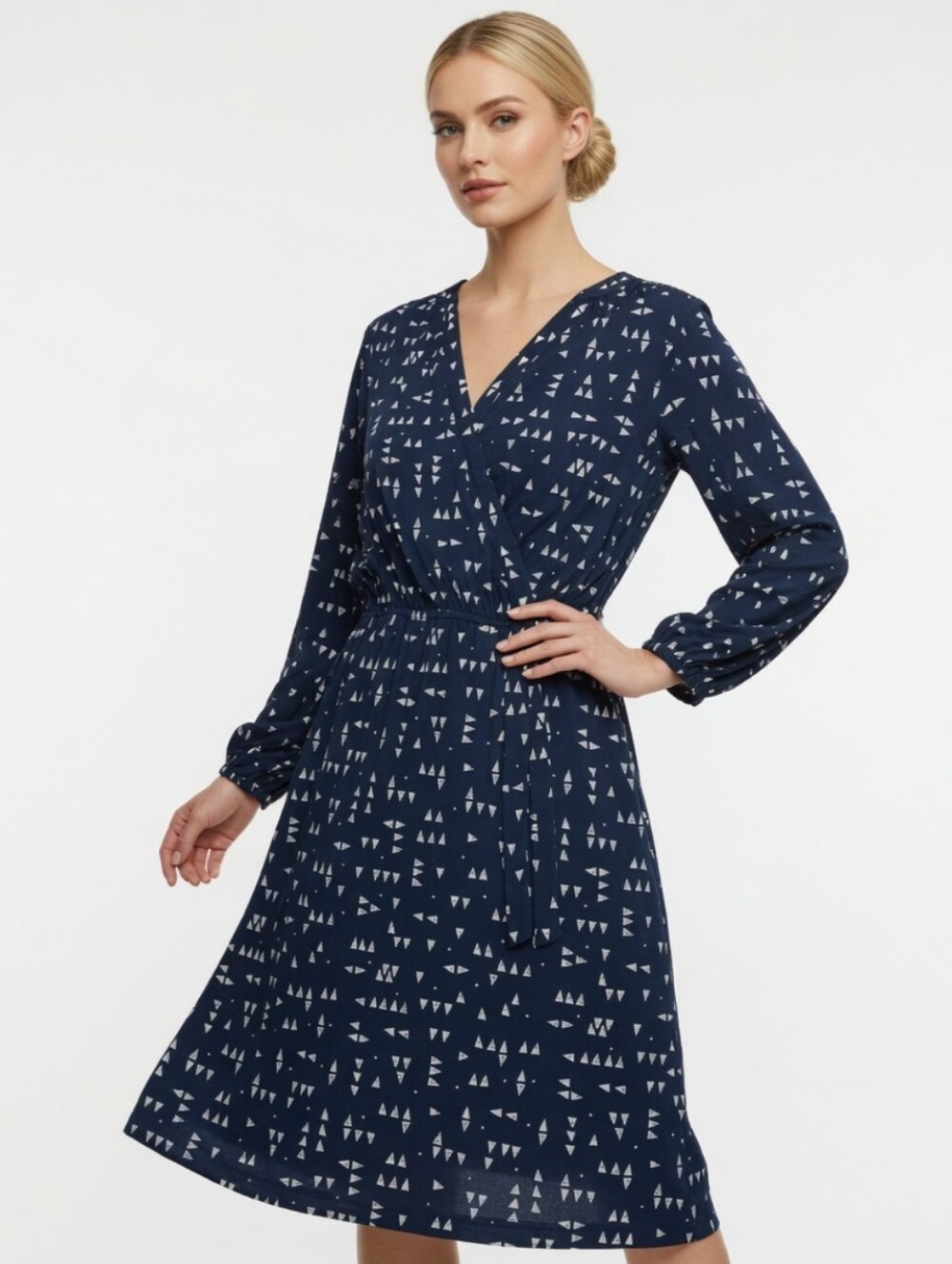 Maison Jules Navy Wrap Midi Dress with White Triangle Print (Size: Large)